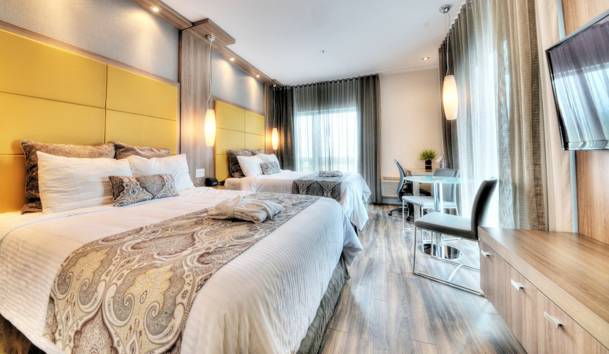 Hotel Universel, Centre De Congres Ривьер-дю-Лу Экстерьер фото